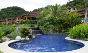 materiales duraderos piscina